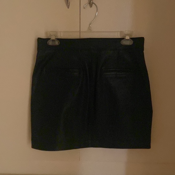 Helmut Lang mini leather skirt. Worn once. - Picture 4 of 9